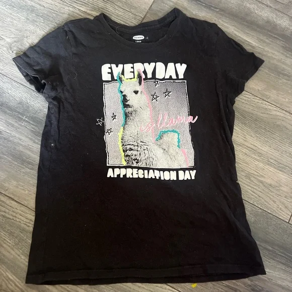 Girls t shirts. Size 10/12